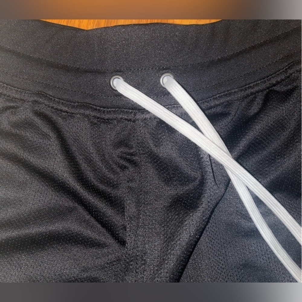 BCG Black Drawstring Athletic Shorts with White Trim Size M Activewear Workout - Picture 2 of 5